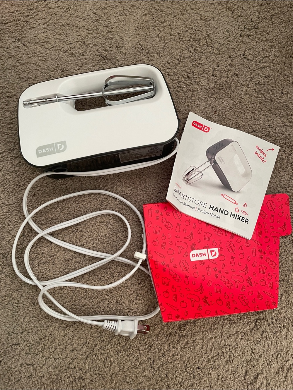 Dash Hand Mixer in White and Gray